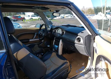 2004 Mini Cooper S from USA, damaged, VIN WMWRE33454TD80529